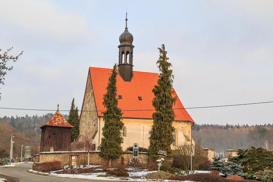 Kostel svatého Prokopa v Nadslavi