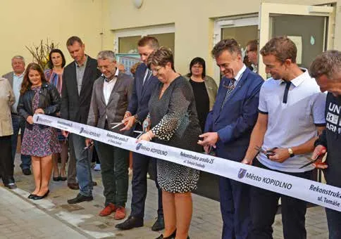 Přestřižení pásky při slavnostním otevření 16. září 2022
